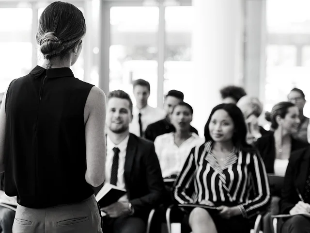 management krijgt advies om de overgang te managen